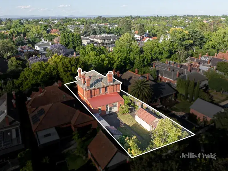 Picture of How to Start a Feasibility Study for a Home Renovation Business?